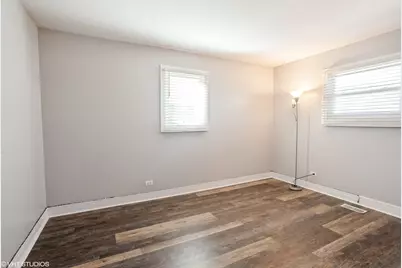 [Address not provided], Hoffman Estates, IL 60169 - Photo 15