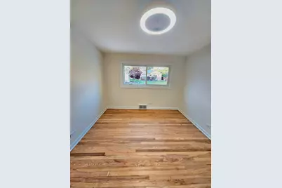 7434 Emerson Street, Morton Grove, IL 60053 - Photo 15