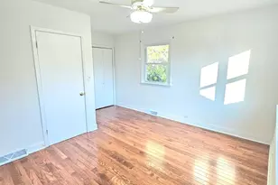 7434 Emerson St, Morton Grove, IL 60053 - Photo 11