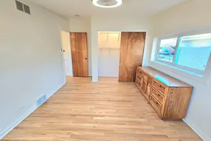 7434 Emerson St, Morton Grove, IL 60053 - Photo 17