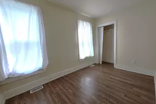 382 North St, Elgin, IL 60120 - Photo 7