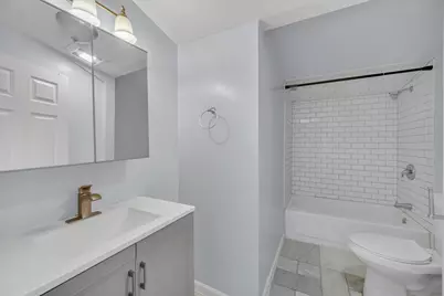 4908 W Byron Street #2, Chicago, IL 60641 - Photo 7