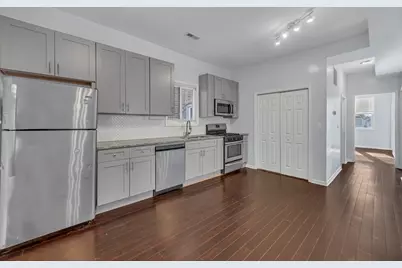 4908 W Byron Street #2, Chicago, IL 60641 - Photo 3