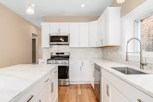 2516 Grove Ave, Berwyn, IL 60402 - Photo 9