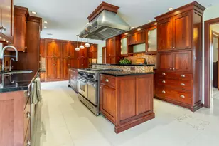 15878 Old Orchard Rd, Bloomington, IL 61705 - Photo 11