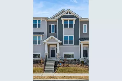 2014 Yellowstone Boulevard, Mundelein, IL 60060 - Photo 1