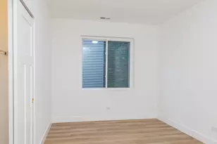 2949 W 25th Pl, Chicago, IL 60608 - Photo 17