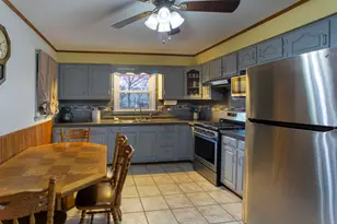 5640 W 84th St, Burbank, IL 60459 - Photo 5