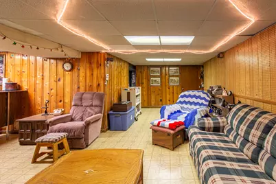 5640 W 84th Street, Burbank, IL 60459 - Photo 13