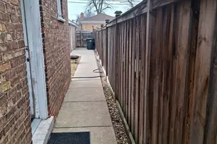 932 Bellwood Ave, Bellwood, IL 60104 - Photo 21