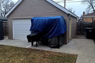 932 Bellwood Ave, Bellwood, IL 60104 - Photo 25