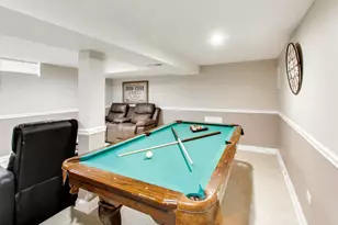 431 W 98th St, Chicago, IL 60628 - Photo 21