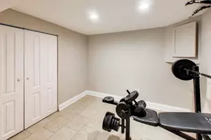 431 W 98th St, Chicago, IL 60628 - Photo 25