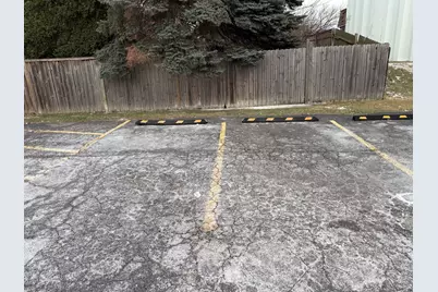 4208 Central Road #4F, Glenview, IL 60025 - Photo 11