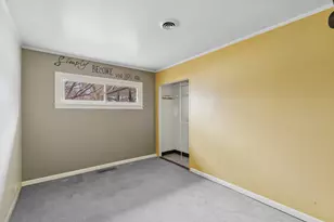 28 W Rocket Cir, Park Forest, IL 60466 - Photo 15