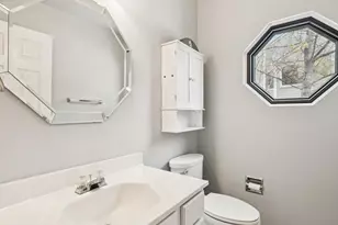 374 White Oak Ln, Lake Barrington, IL 60010 - Photo 15