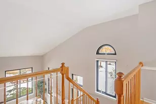 374 White Oak Ln, Lake Barrington, IL 60010 - Photo 17