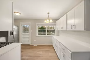 2444 Apache Ave, Sauk Village, IL 60411 - Photo 13