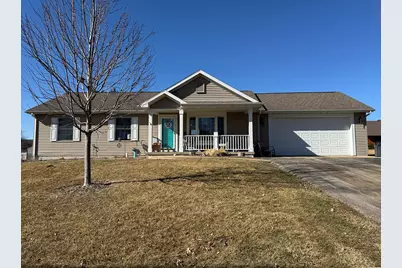 108 SW Lanark Avenue, Lanark, IL 61046 - Photo 1