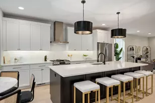 1631 N Lawndale Ave, Chicago, IL 60647 - Photo 7