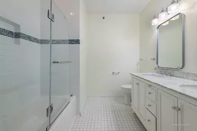 757 N Orleans Street #804, Chicago, IL 60654 - Photo 13