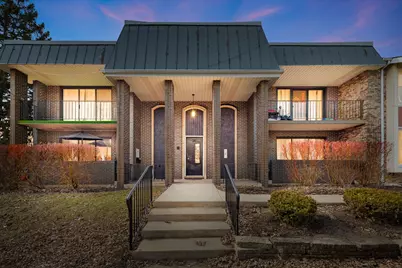 4115 W 98th Street #B, Oak Lawn, IL 60453 - Photo 1