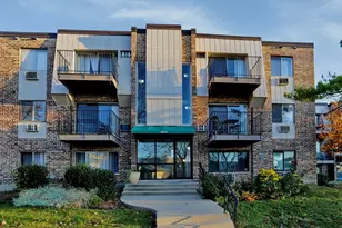 1473 N Winslowe Dr, Palatine, IL 60074 - Photo 1