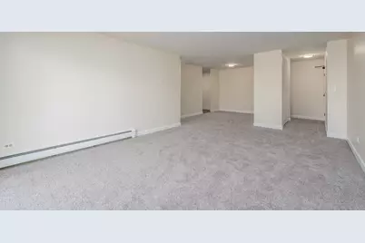 1473 N Winslowe Drive #203, Palatine, IL 60074 - Photo 3