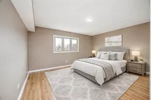 9430 Greenbriar Dr, Hickory Hills, IL 60457 - Photo 7