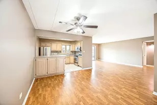 9430 Greenbriar Dr, Hickory Hills, IL 60457 - Photo 11