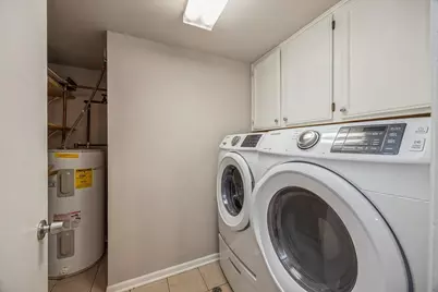 9430 Greenbriar Drive #2H, Hickory Hills, IL 60457 - Photo 13