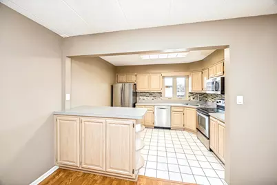 9430 Greenbriar Drive #2H, Hickory Hills, IL 60457 - Photo 9