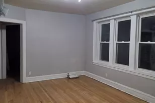 6433 N Hamilton Ave N, Chicago, IL 60645 - Photo 17