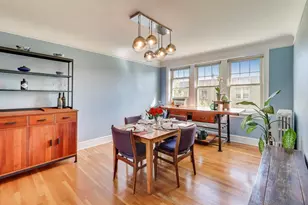 2300 W Farwell Ave, Chicago, IL 60645 - Photo 7