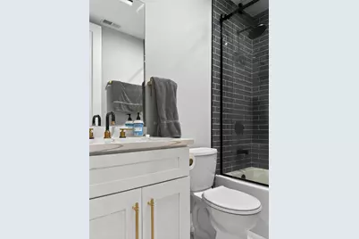 2818 W Fletcher Street #B, Chicago, IL 60618 - Photo 7