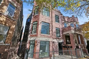 2818 W Fletcher St, Chicago, IL 60618 - Photo 13