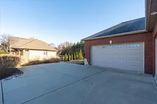 9580 Janel Drive, Bloomington, IL 61705 - Photo 7