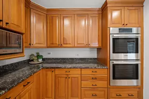 16 Yorkshire Dr, Lincolnshire, IL 60069 - Photo 23