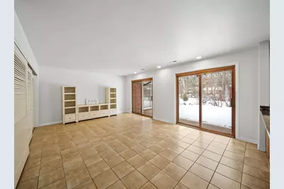 16 Yorkshire Drive, Lincolnshire, IL 60069 - Photo 25