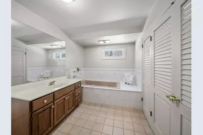 16 Yorkshire Drive, Lincolnshire, IL 60069 - Photo 35