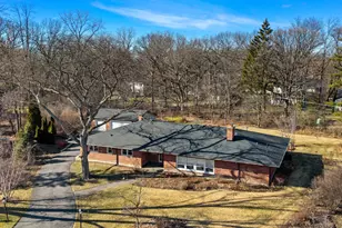 16 Yorkshire Dr, Lincolnshire, IL 60069 - Photo 51