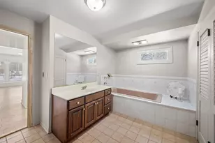 16 Yorkshire Dr, Lincolnshire, IL 60069 - Photo 33