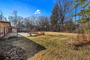 16 Yorkshire Dr, Lincolnshire, IL 60069 - Photo 47