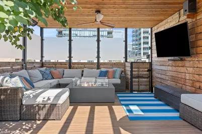 362 W Huron Street #B, Chicago, IL 60654 - Photo 3