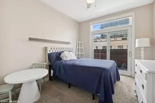 362 W Huron St, Chicago, IL 60654 - Photo 13