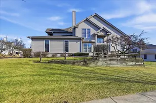 1546 Treeline Ct, Naperville, IL 60565 - Photo 1