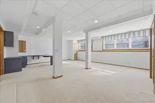 1546 Treeline Ct, Naperville, IL 60565 - Photo 11