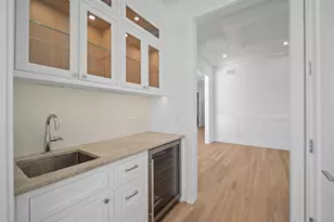 1443 Hawthorne Ln, Glenview, IL 60025 - Photo 11