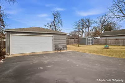 2022 Woodlane Drive, Lindenhurst, IL 60046 - Photo 25