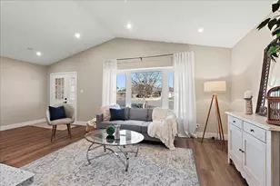 17212 Cottage Ct, Tinley Park, IL 60487 - Photo 3